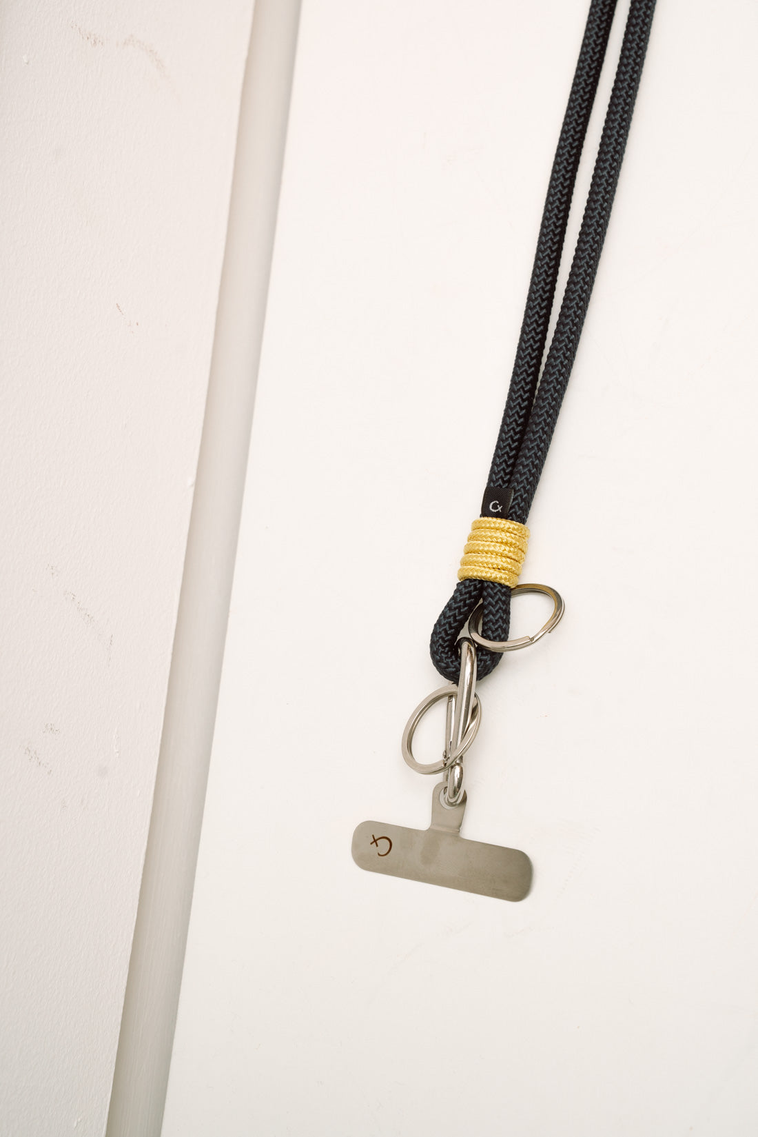 Cuelgamovil LARGO marino