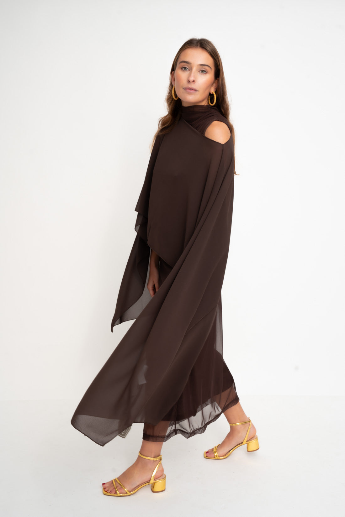 Vestido OLAS tul marrón