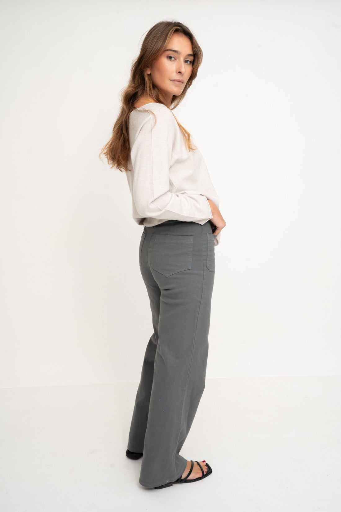 Pantalón LAU gris