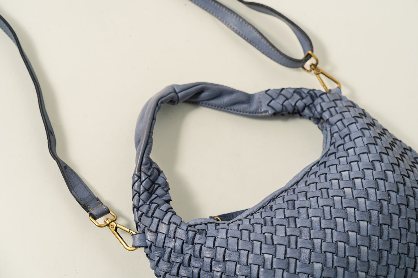 BOLSO PIEL MUNK azul