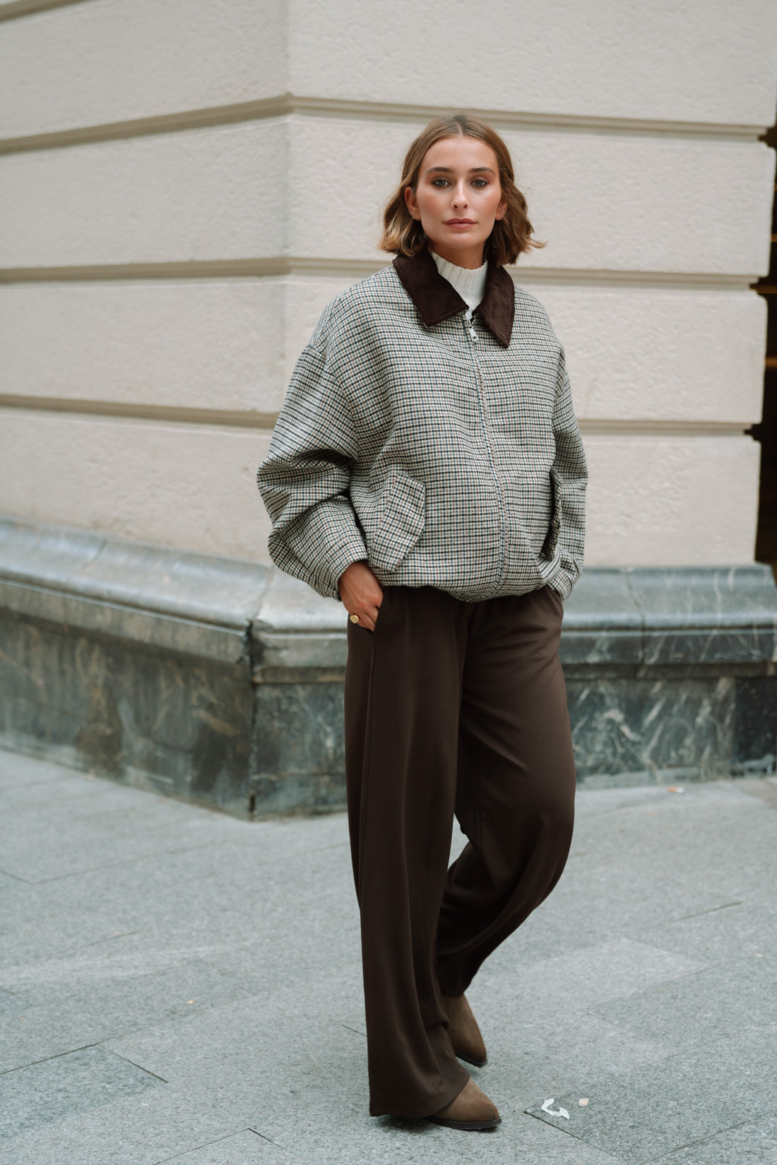 Pantalón UNIF choco (bolsillos)