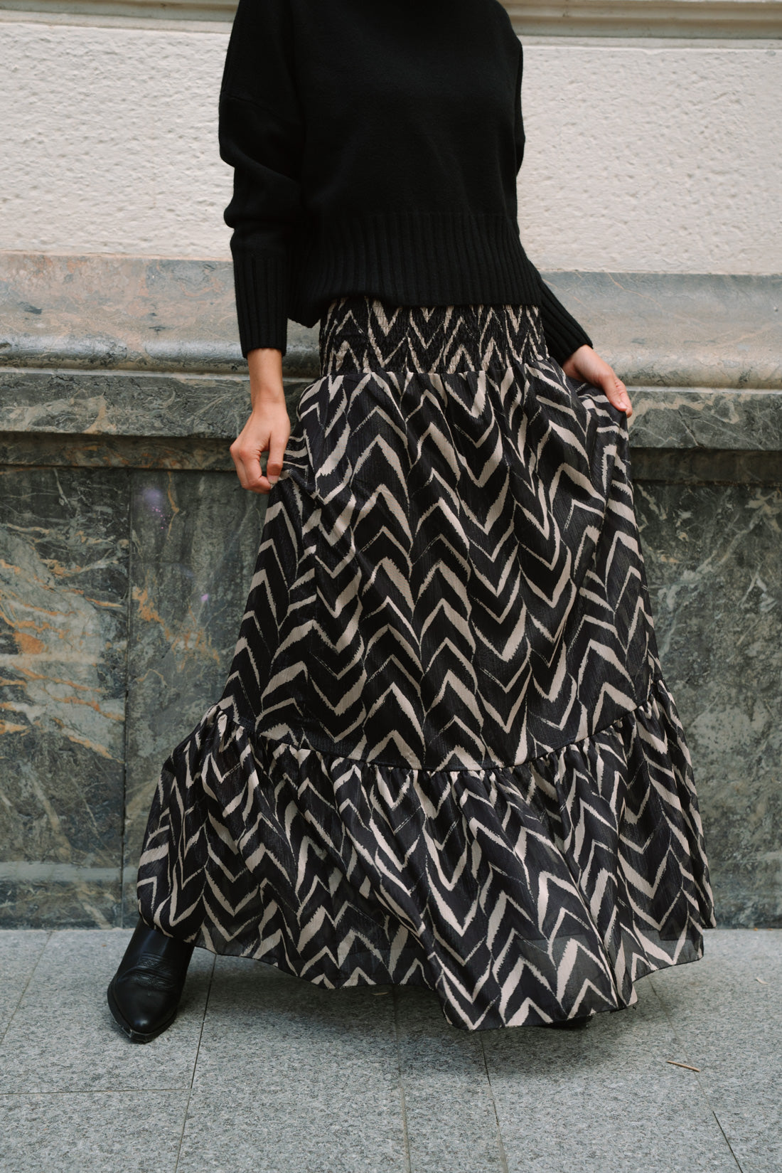 Falda PRADY espiga negro
