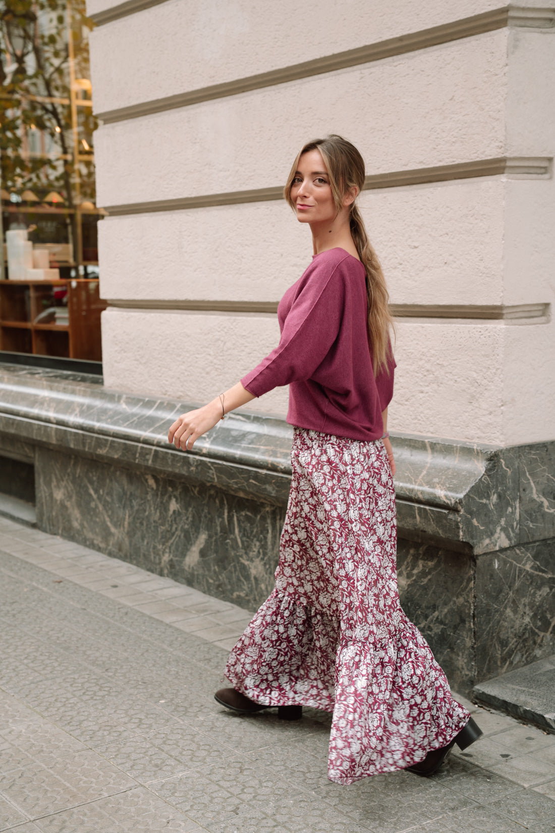 Falda PRADY flores burdeos