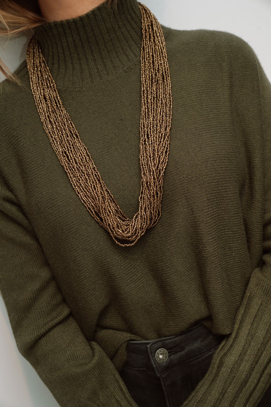 Collar cuentas dorado