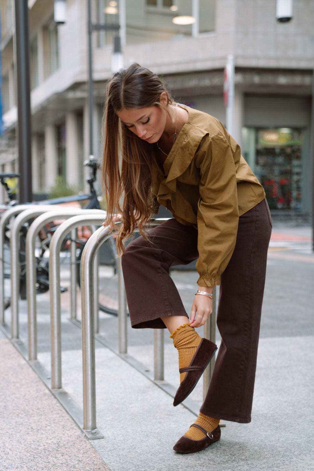 Calcetines brillo mostaza