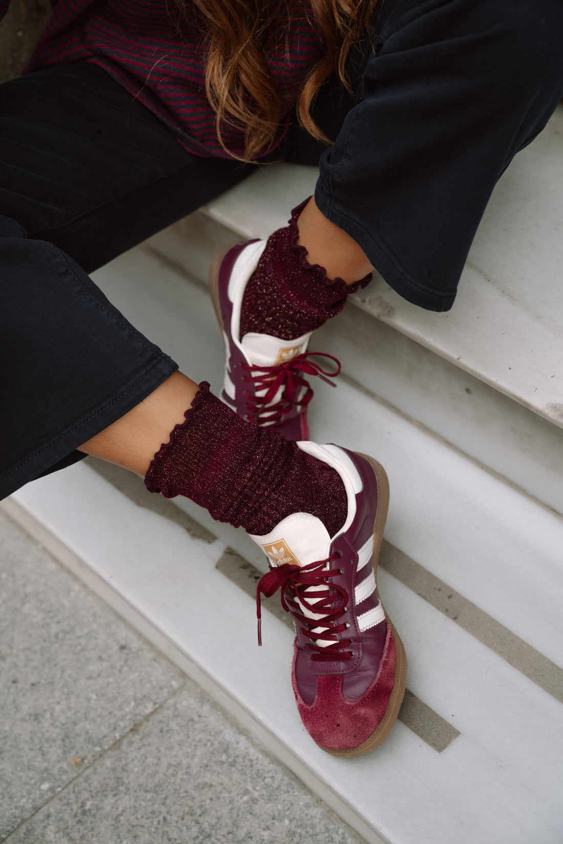 Calcetines brillos burdeos