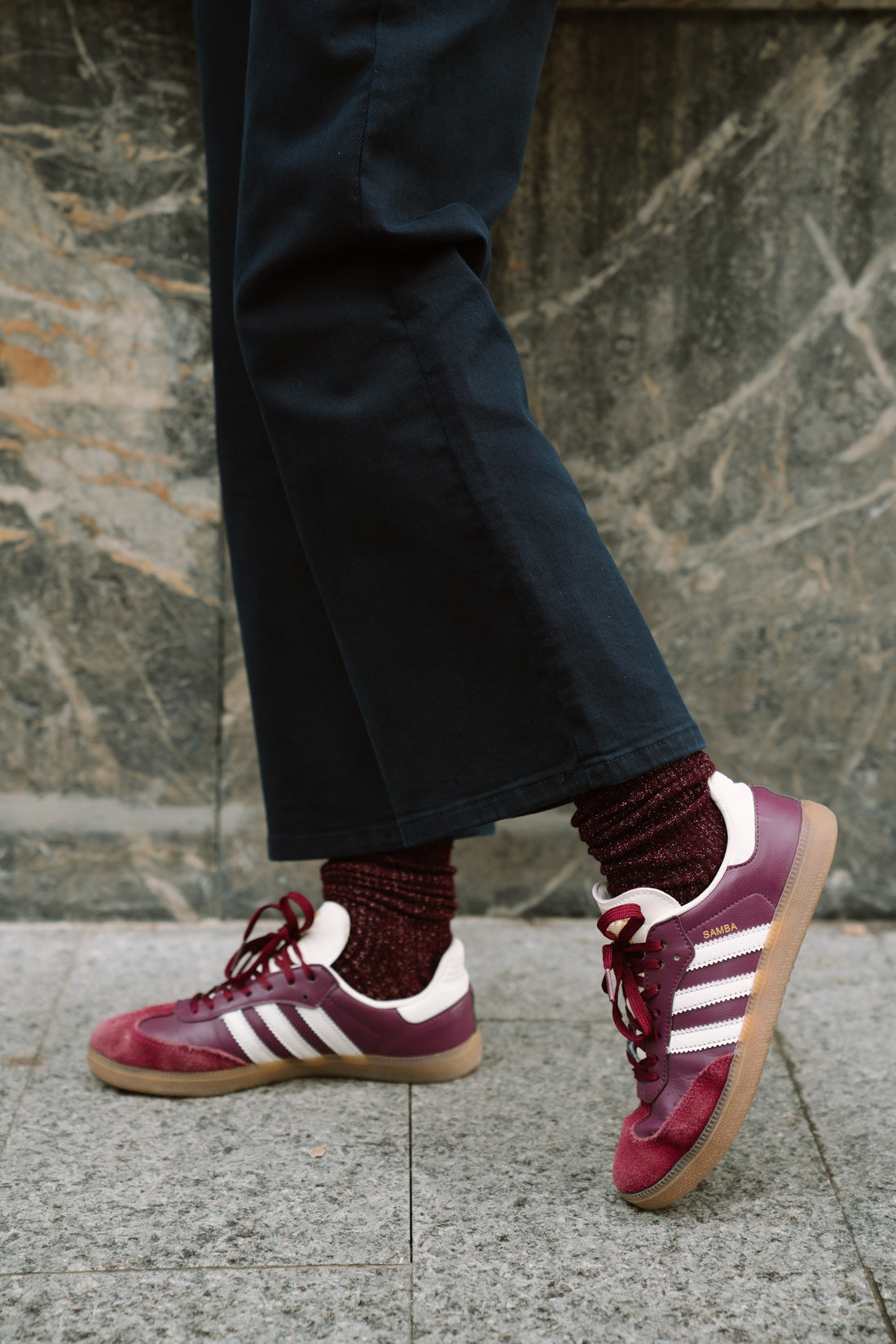 Calcetines brillos burdeos