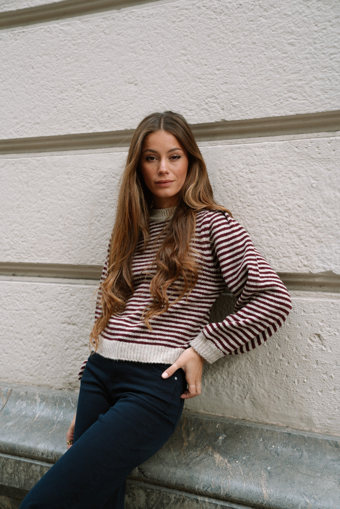 Jersey SHOULY rayas vino