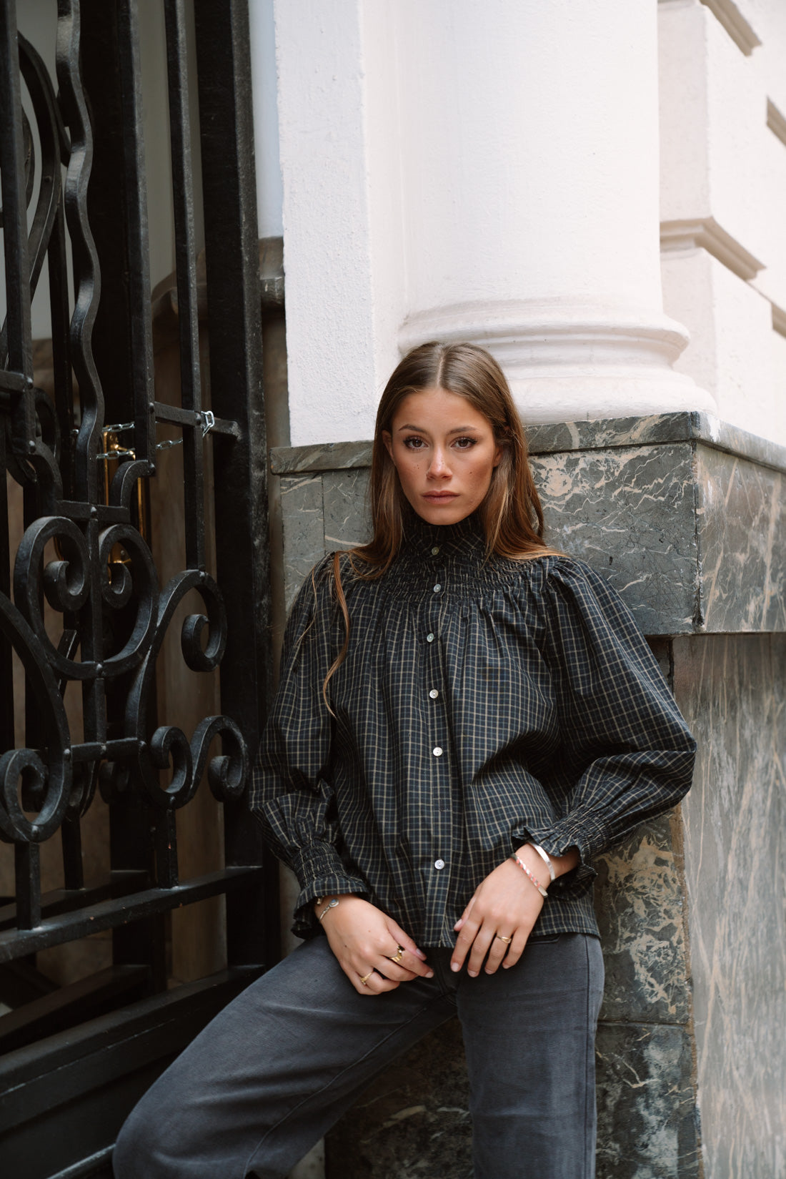 Camisa KHUINA tartan negro