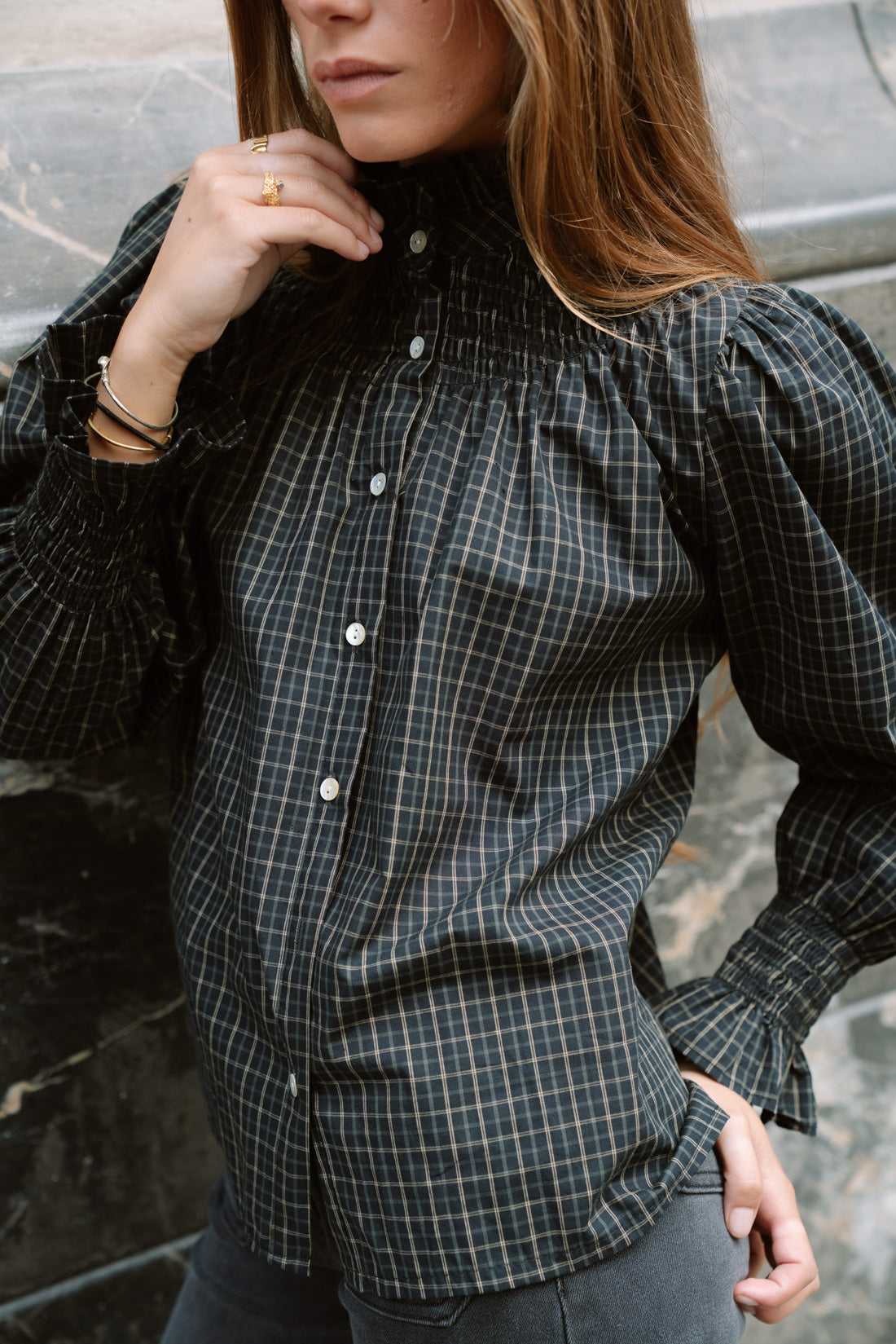 Camisa KHUINA tartan negro