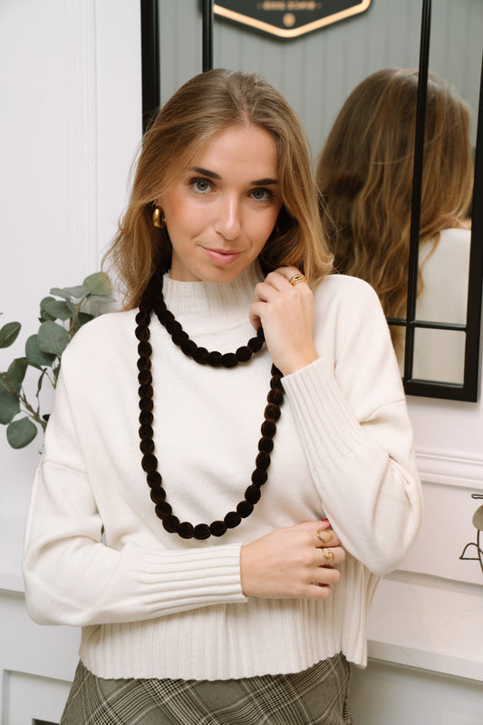 Collar terciopelo choco