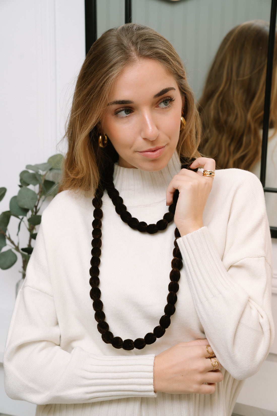 Collar terciopelo choco