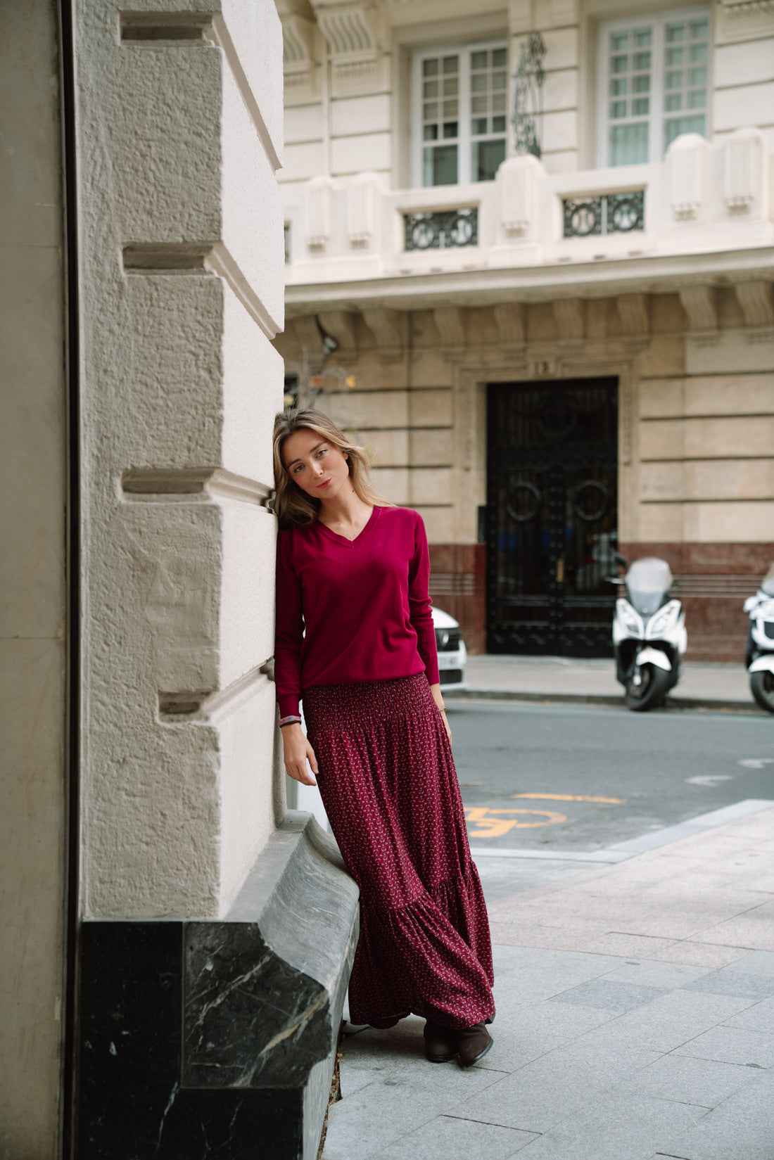 Falda VOILÉ estampada burdeos