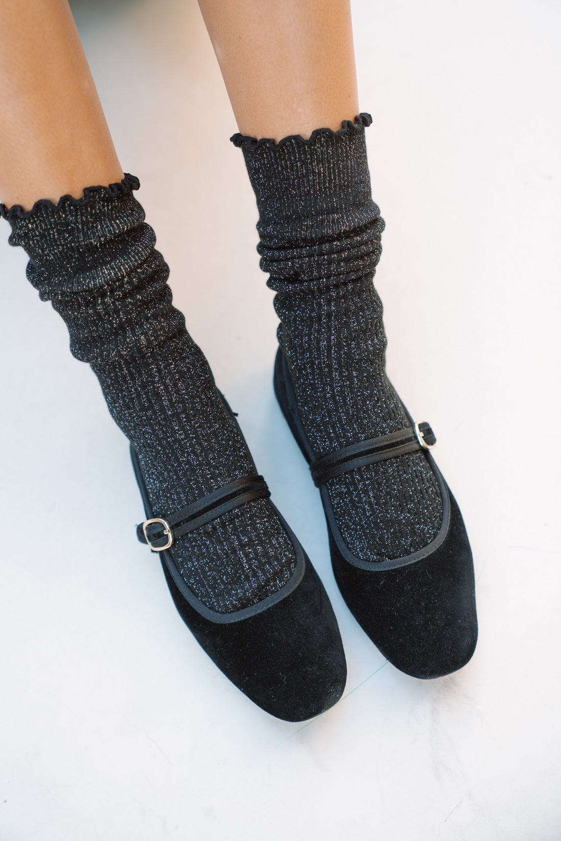 Calcetines brillo negro