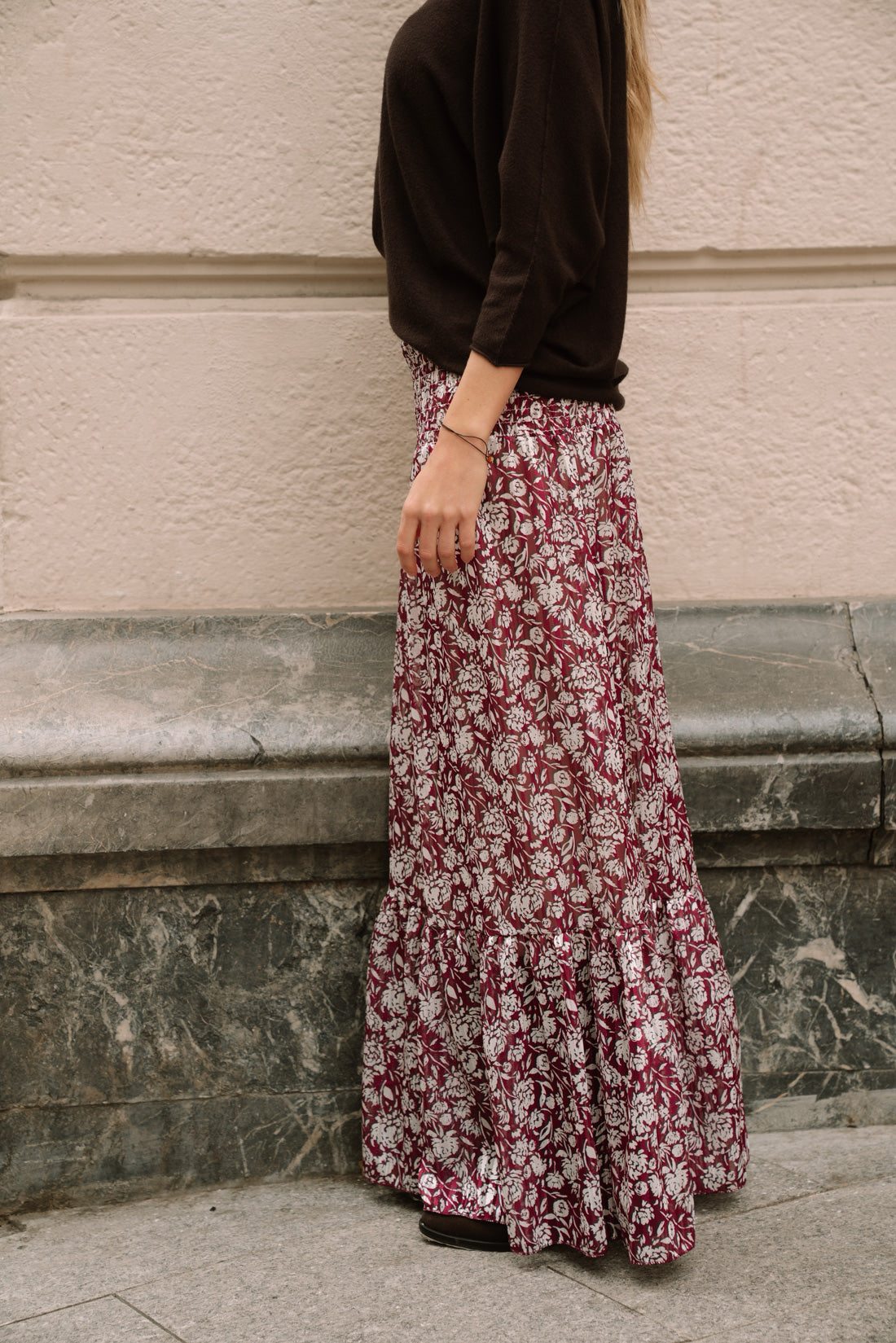 Falda PRADY flores burdeos