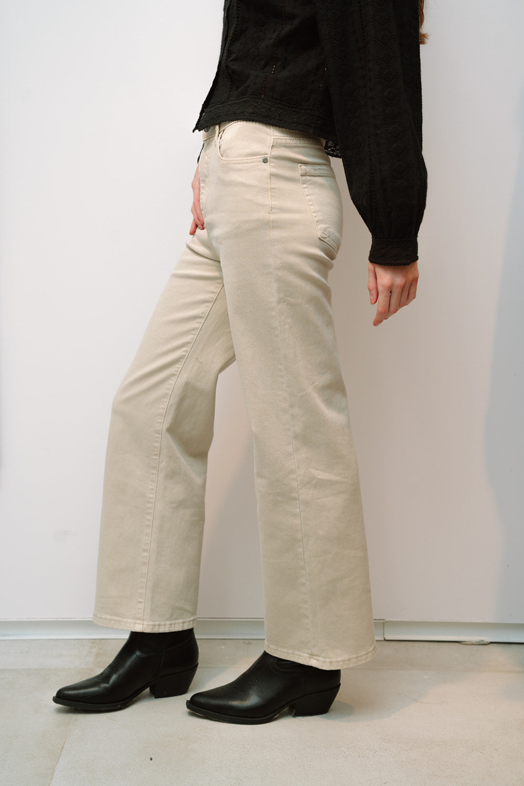 Pantalón MARINN beige